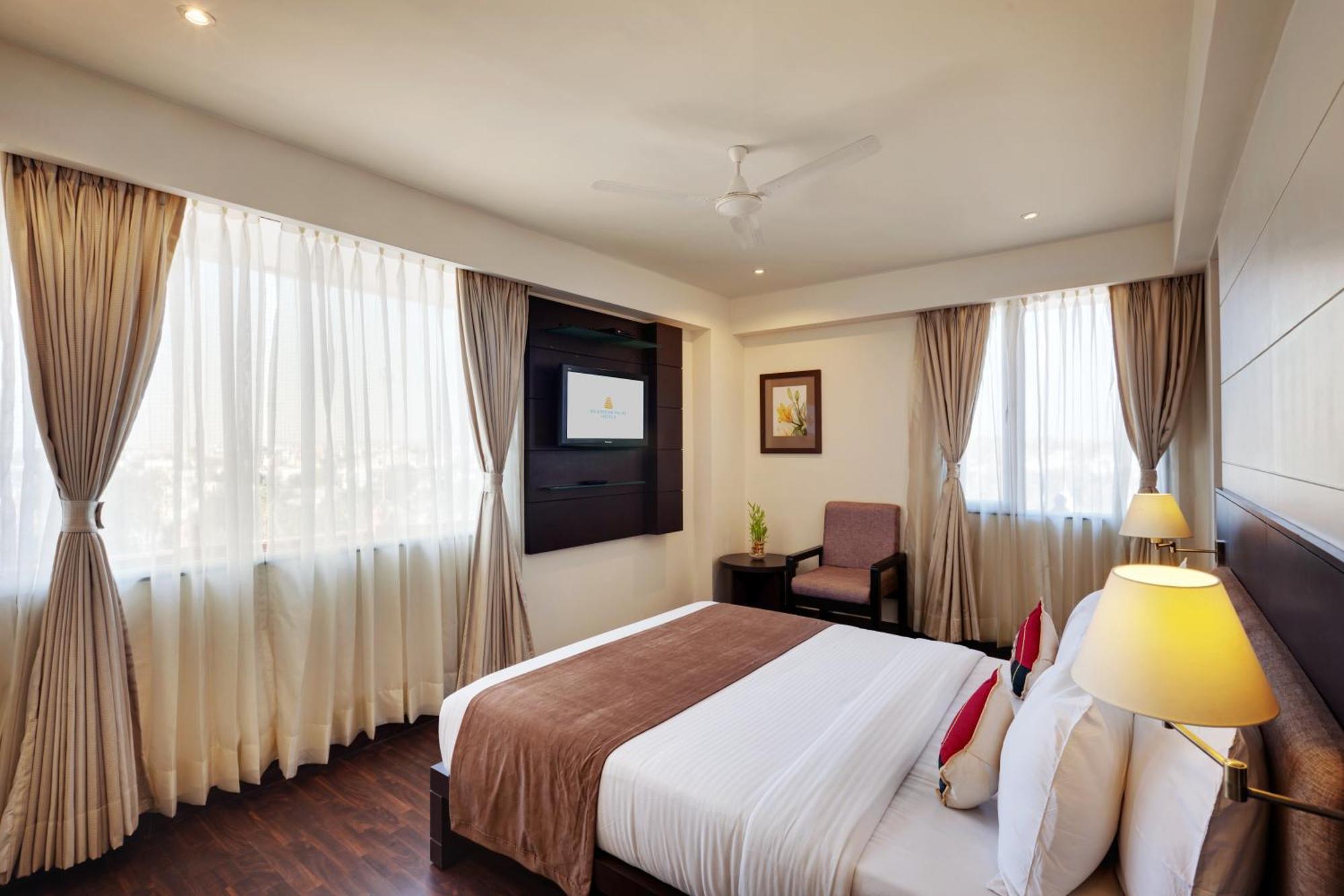 Whispering Palms Hotel ชัยปุระ ภายนอก รูปภาพ