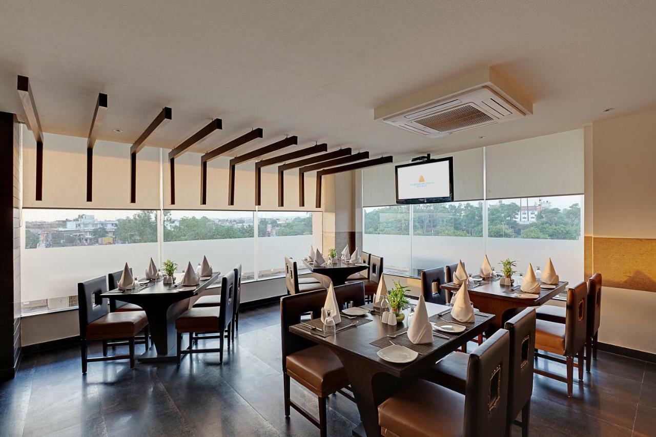 Whispering Palms Hotel ชัยปุระ ภายนอก รูปภาพ